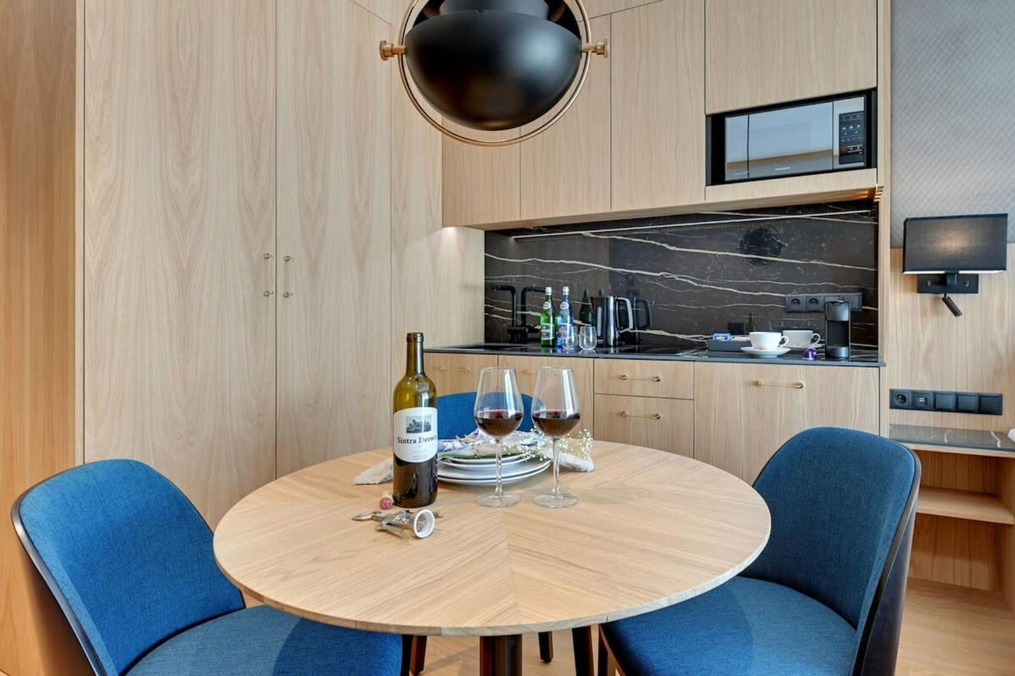 Deo Plaza - Apartamenty W Sercu Gdanska By Rent Like Home ภายนอก รูปภาพ
