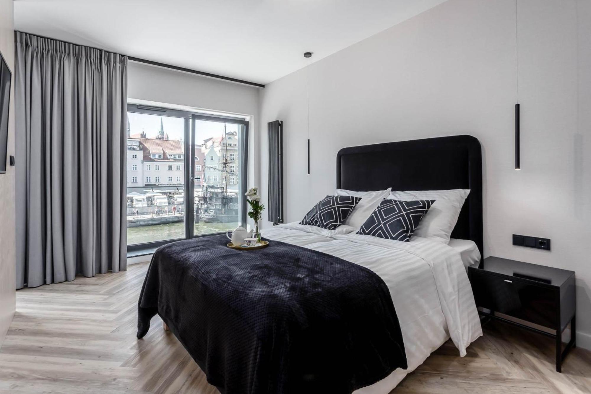 Deo Plaza - Apartamenty W Sercu Gdanska By Rent Like Home ภายนอก รูปภาพ