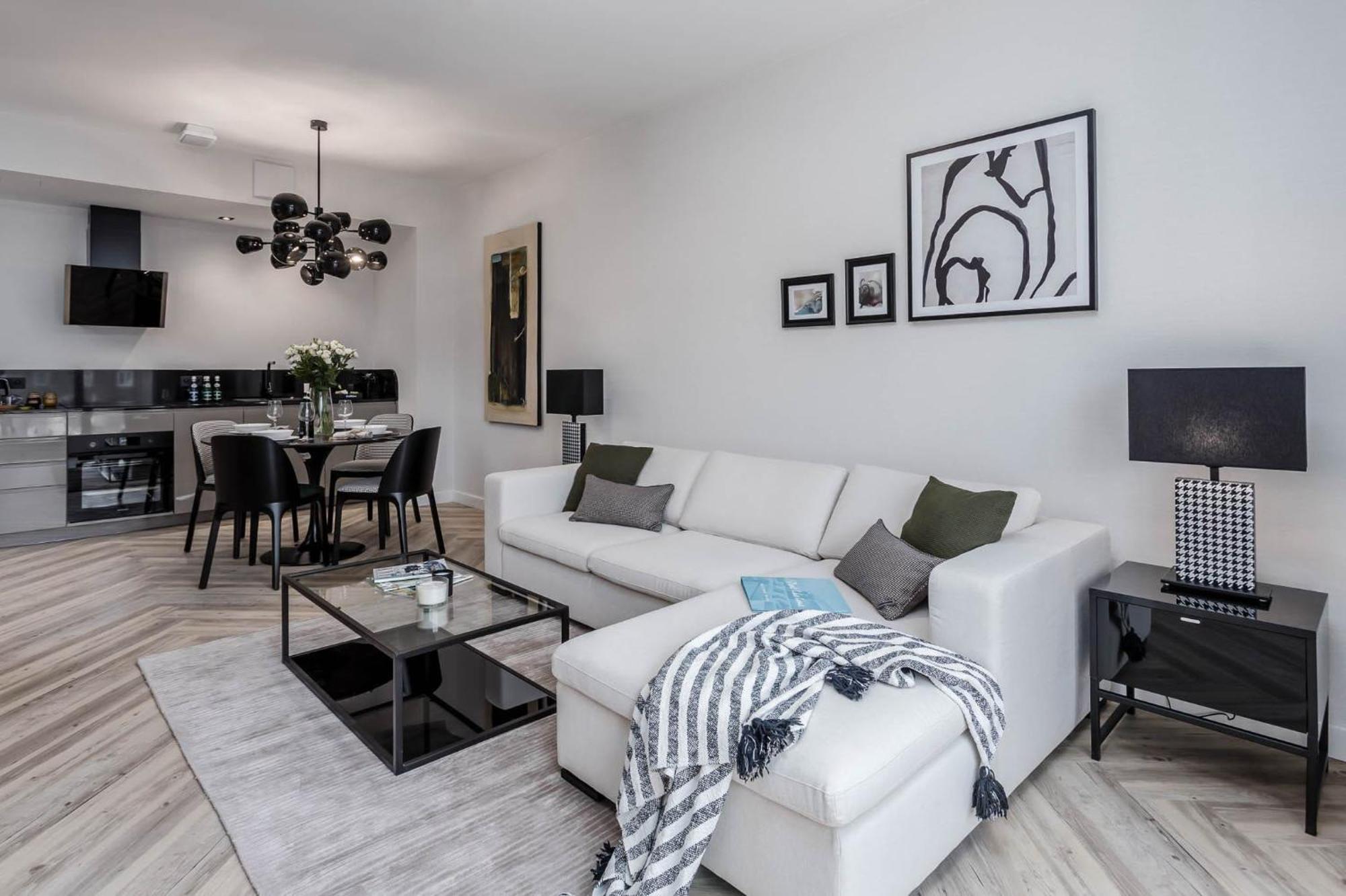 Deo Plaza - Apartamenty W Sercu Gdanska By Rent Like Home ภายนอก รูปภาพ