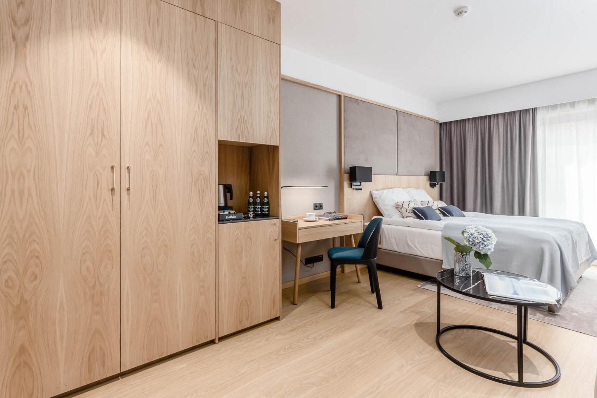 Deo Plaza - Apartamenty W Sercu Gdanska By Rent Like Home ภายนอก รูปภาพ